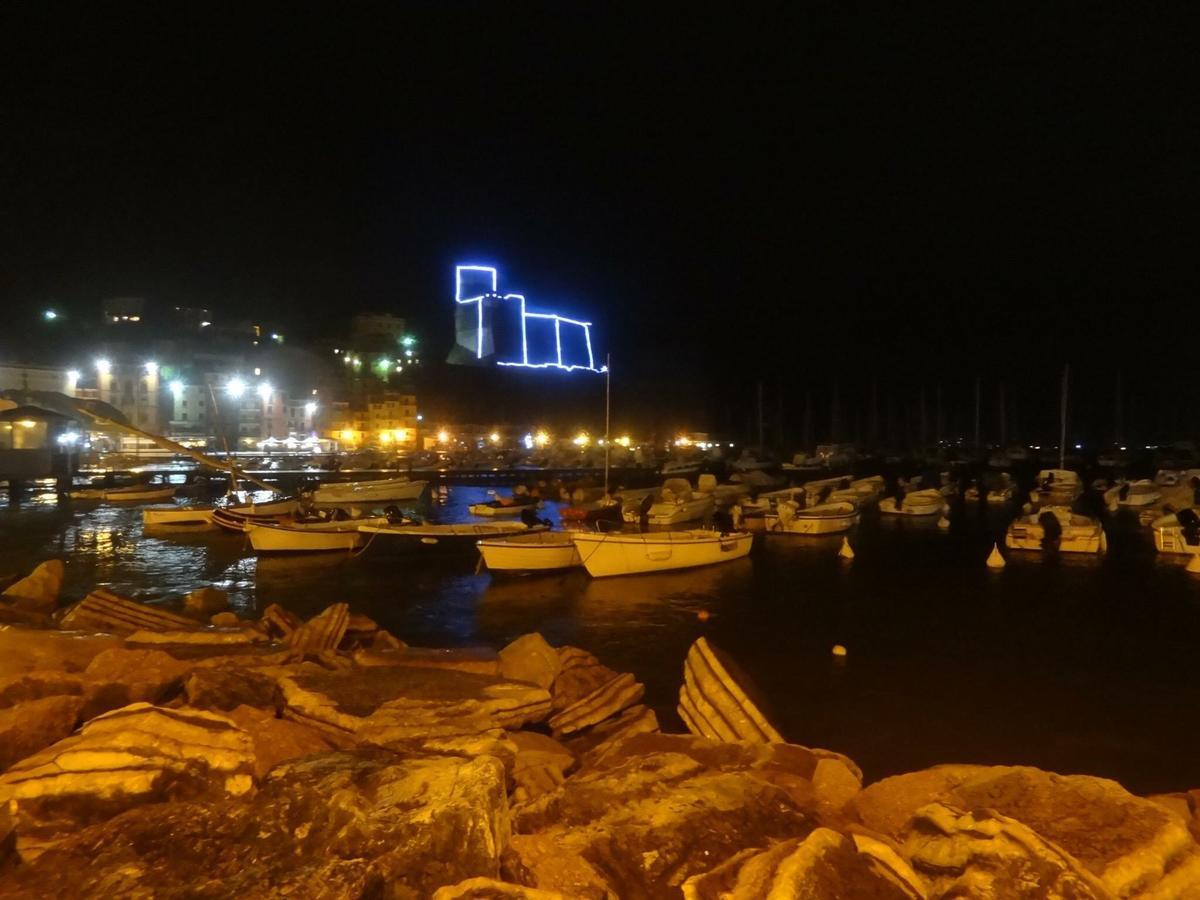 Affittacamere La Baia Di Lerici Exterior photo